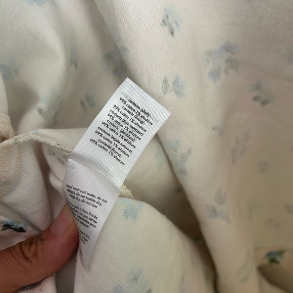 NWT WE WORE WHAT Cream Floral Cut Out Mini Skirt Denim Ivory Watercolor Ditsy M - Picture 9 of 16